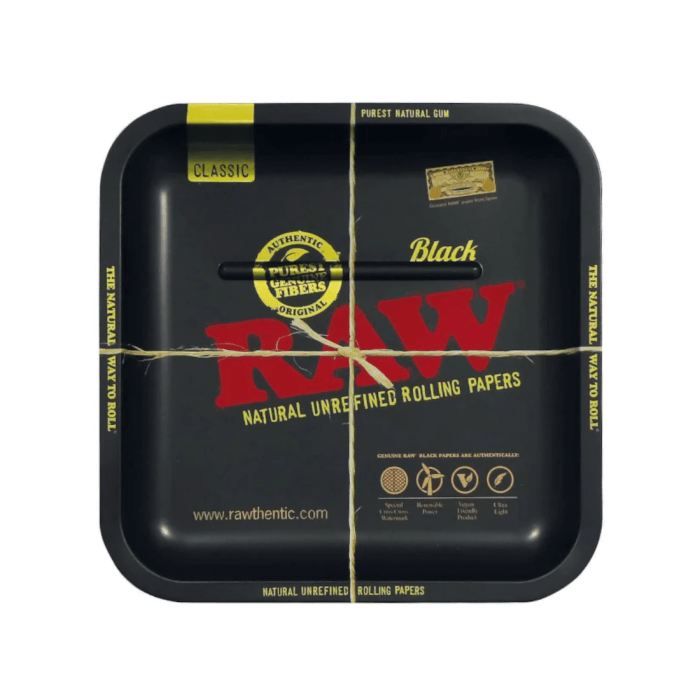 Tava de rulat 'RAW' Black Square | 23x23.cm